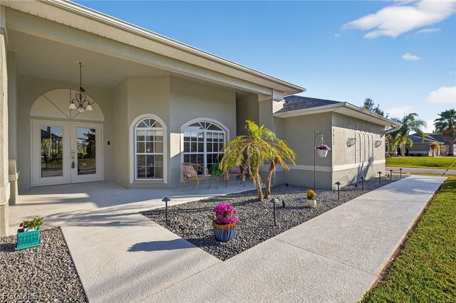 5617 SW 5th AVE, Cape Coral, FL 33914