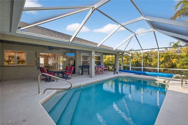 5617 SW 5th AVE, Cape Coral, FL 33914