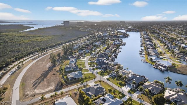 5617 SW 5th AVE, Cape Coral, FL 33914