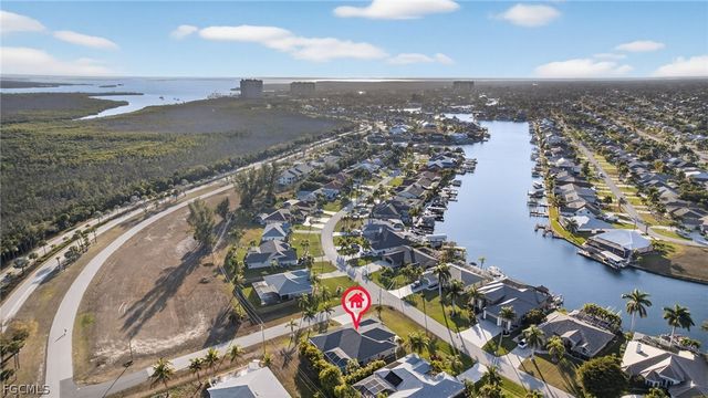 5617 SW 5th AVE, Cape Coral, FL 33914