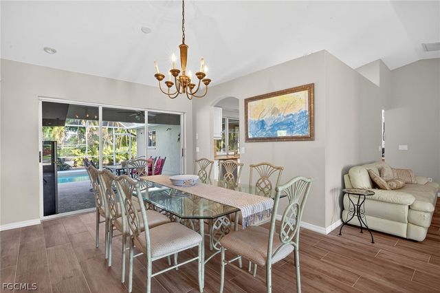 5617 SW 5th AVE, Cape Coral, FL 33914