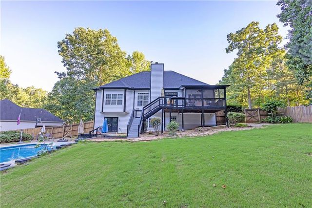 151 Dumar Lane, Hoschton, GA 30548