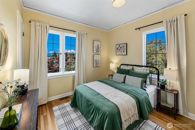 5053 Baker Avenue NW, Seattle, WA 98107