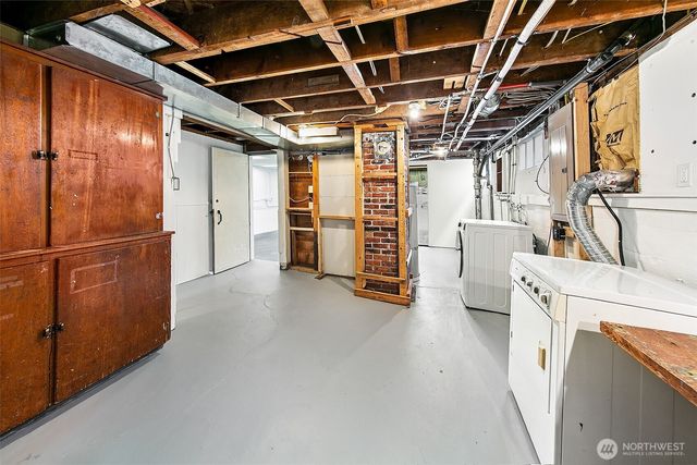 5053 Baker Avenue NW, Seattle, WA 98107
