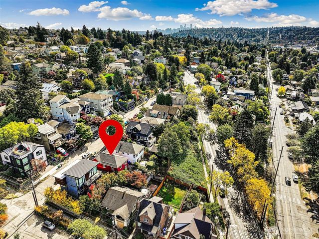 5053 Baker Avenue NW, Seattle, WA 98107