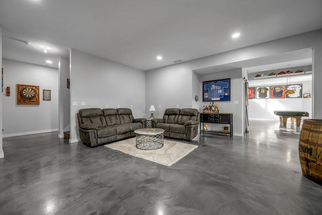 117 Minnow Cove Court, Nicholasville, KY 40356