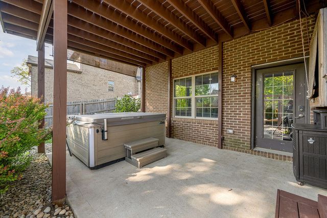 117 Minnow Cove Court, Nicholasville, KY 40356