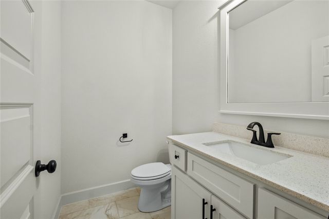 1400 Greyback Lane, Centerton, AR 72719