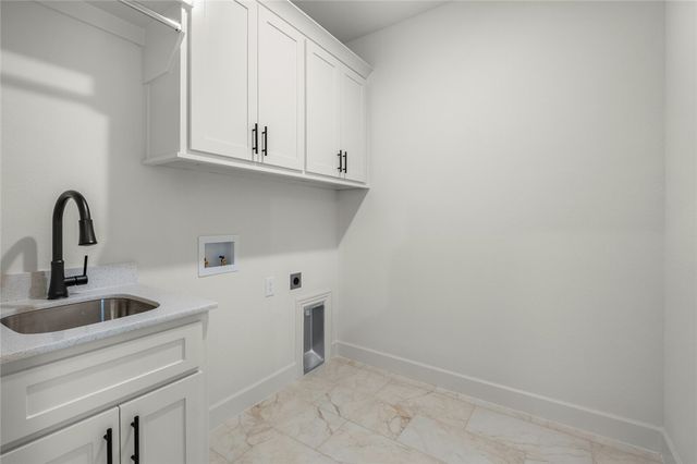 1400 Greyback Lane, Centerton, AR 72719