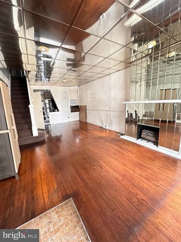 2209 PIERCE ST, Philadelphia, PA 19145