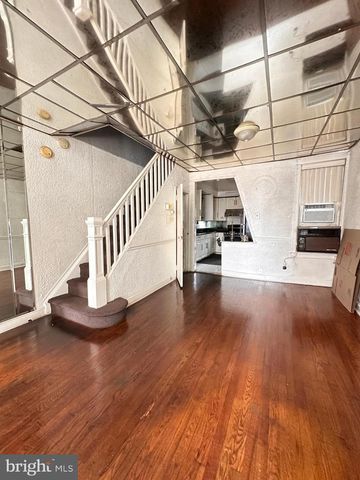 2209 PIERCE ST, Philadelphia, PA 19145