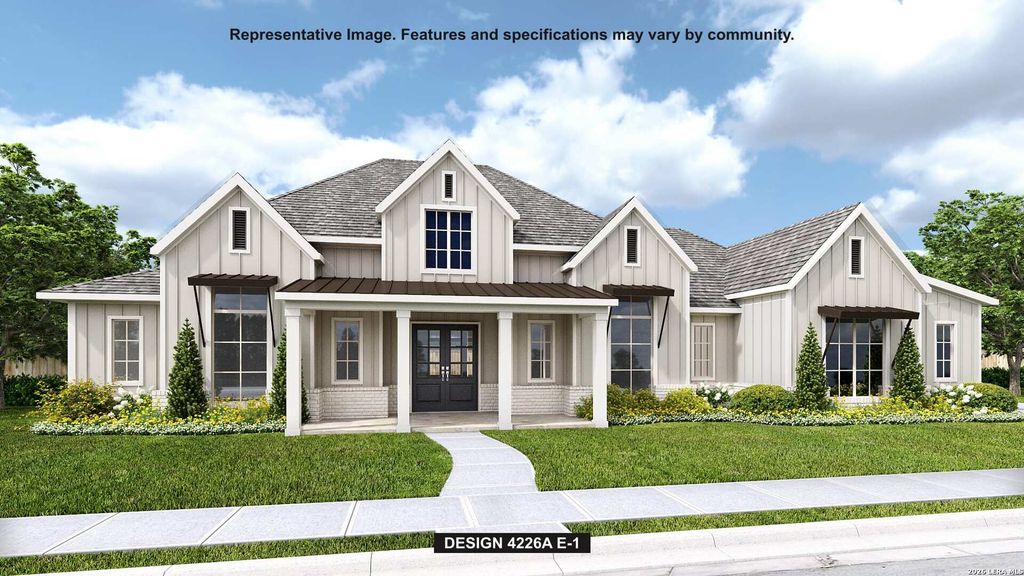 241 Christian St, Castroville, TX 78009