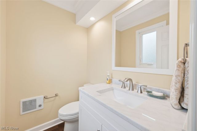 2300 Green Acres Drive, Parma, OH 44134