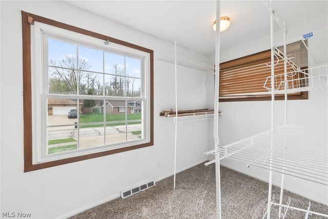 2300 Green Acres Drive, Parma, OH 44134