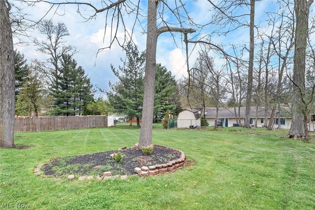 2300 Green Acres Drive, Parma, OH 44134