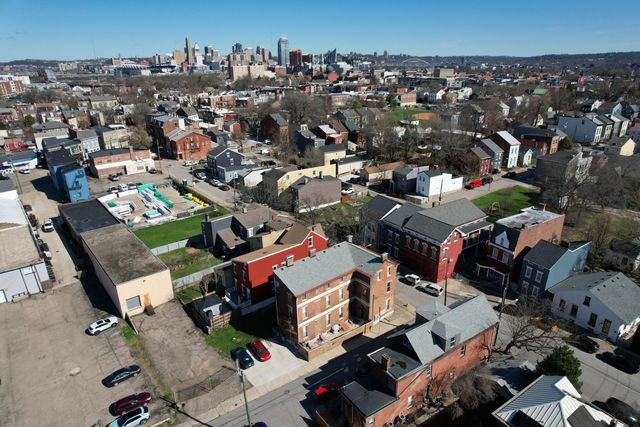 1039 Lee Street, Covington, KY 41011