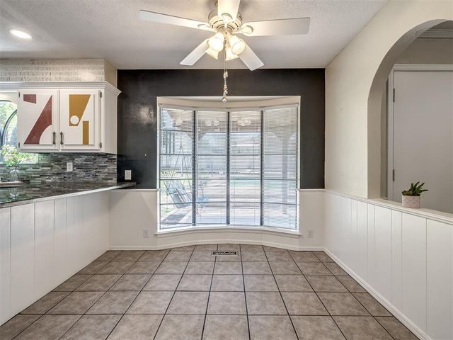 6212 Lansbrook Lane, Oklahoma City, OK 73132