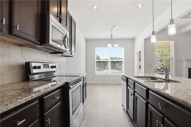 5646 Apple Grove Road, Buford, GA 30519