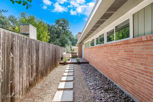 938 Captain Shreve Drive, Shreveport, LA 71105