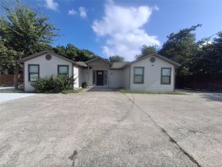 7530 Forney Road, Dallas, TX 75227