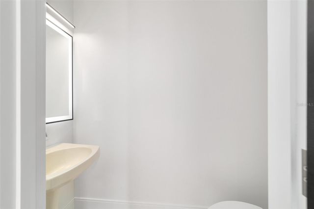 11407 N MAGNOLIA AVENUE, Ocala, FL 34475