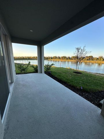 12378 AMBER CREEK CIRCLE, Lakewood Ranch, FL 34211