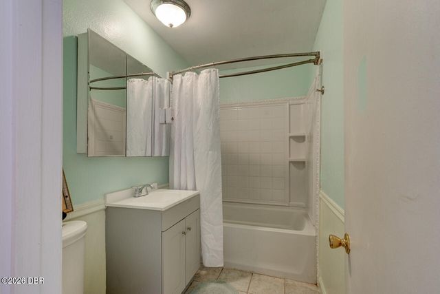 621 W Indiana Ave Apt 1, Deland, FL 32720