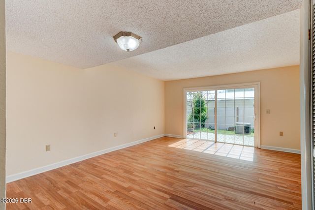 621 W Indiana Ave Apt 1, Deland, FL 32720