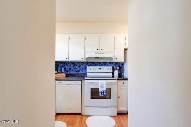 621 W Indiana Ave Apt 1, Deland, FL 32720