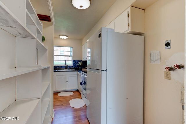 621 W Indiana Ave Apt 1, Deland, FL 32720