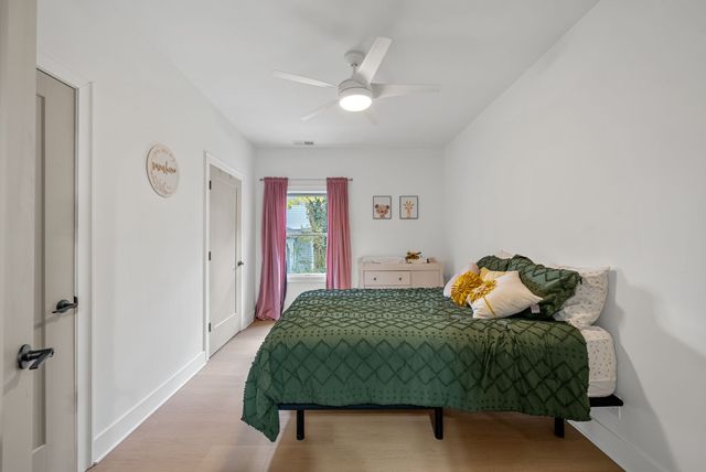 61 Averitt Dr, Erin, TN 37061