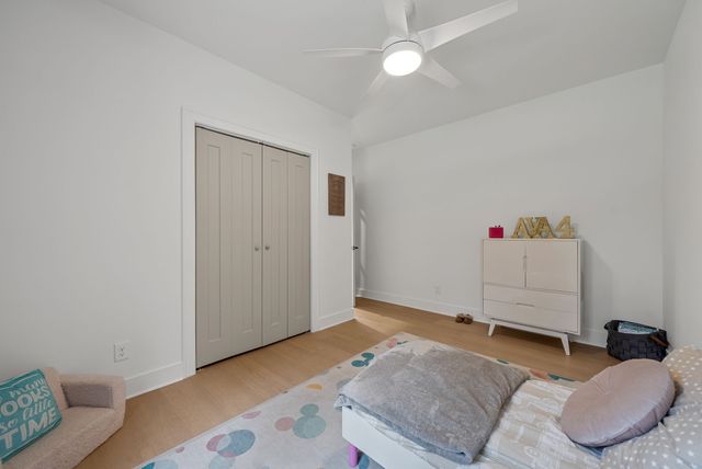 61 Averitt Dr, Erin, TN 37061