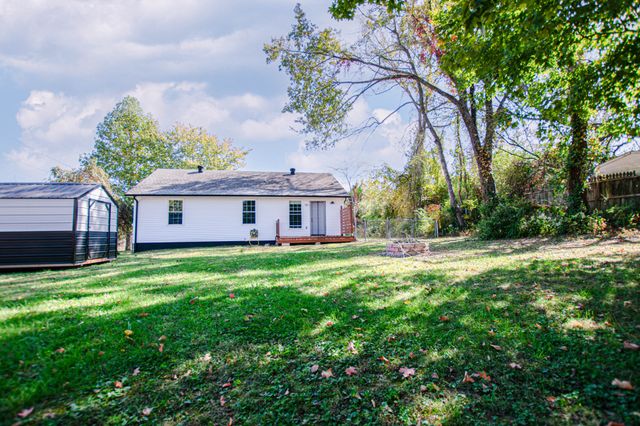 2340 North Ford Street, Clarksville, TN 37042