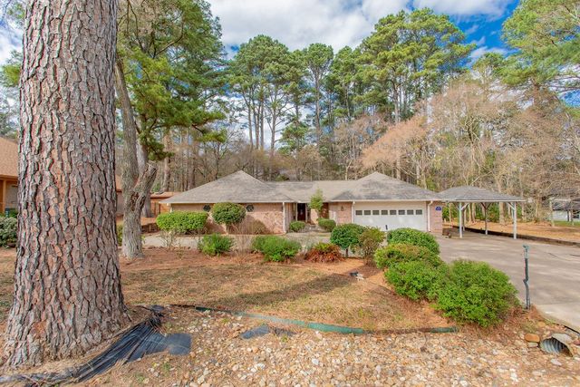 1633 Brookhollow Drive, Hideaway, TX 75771