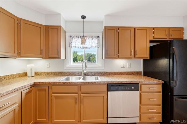 136 Marjorie Drive, Tonawanda, NY 14223