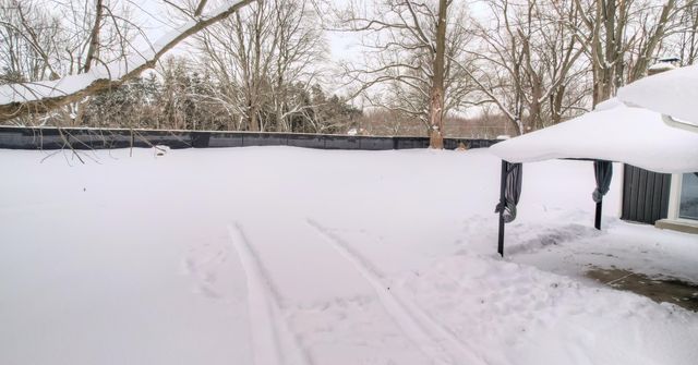 9538 Crescent Drive, Blendon Twp, MI 49464