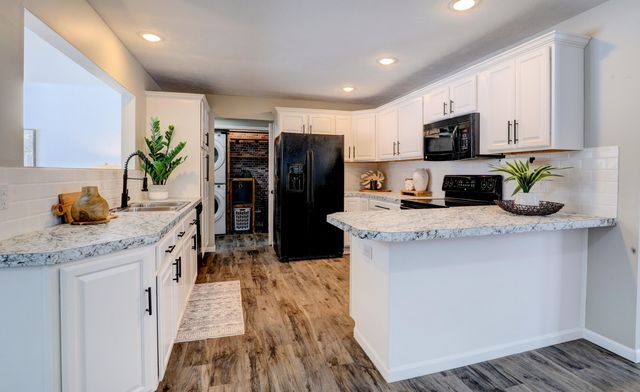 9538 Crescent Drive, Blendon Twp, MI 49464