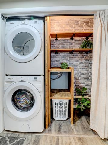 9538 Crescent Drive, Blendon Twp, MI 49464