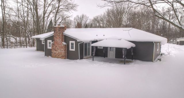 9538 Crescent Drive, Blendon Twp, MI 49464