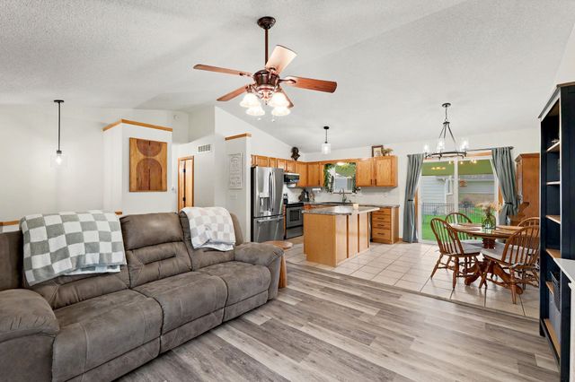 3724 S Westgate, Wichita, KS 67215