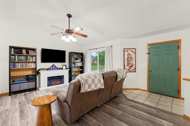 3724 S Westgate, Wichita, KS 67215