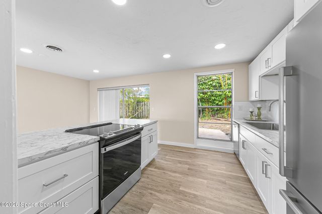 39 E Azalea Circle, Rockledge, FL 32955