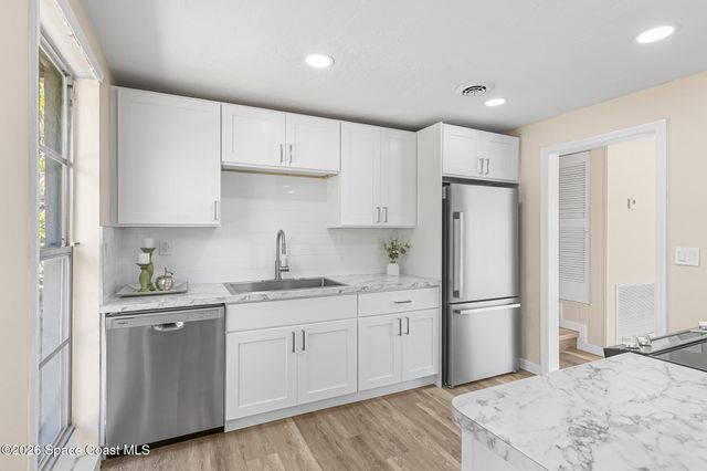 39 E Azalea Circle, Rockledge, FL 32955