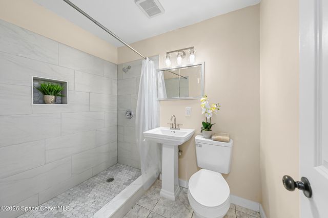 39 E Azalea Circle, Rockledge, FL 32955