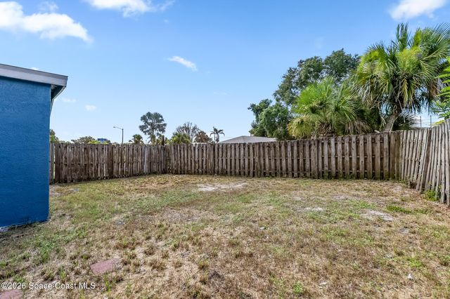39 E Azalea Circle, Rockledge, FL 32955