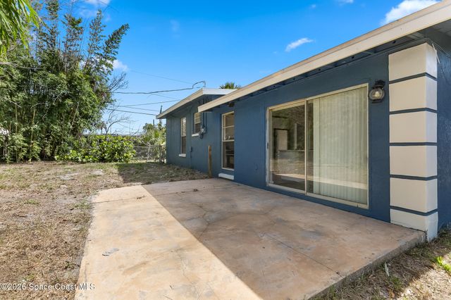 39 E Azalea Circle, Rockledge, FL 32955
