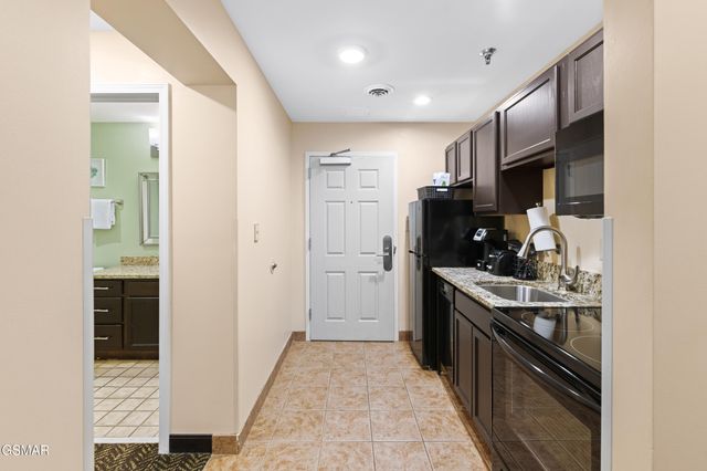 225 Collier Drive, Sevierville, TN 37862