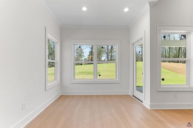 112 Friar Tuck Avenue, Warner Robins, GA 31088