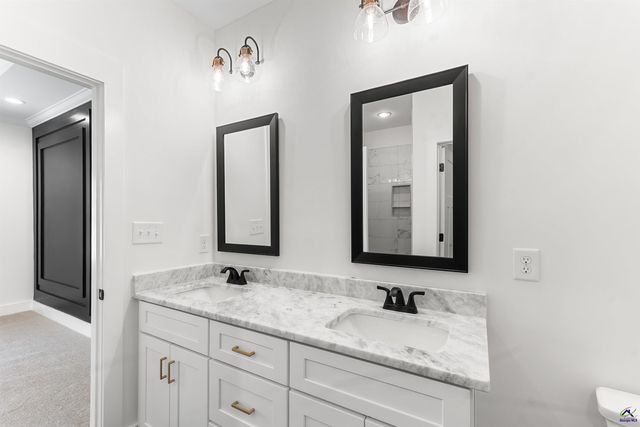 112 Friar Tuck Avenue, Warner Robins, GA 31088