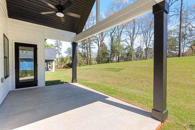 112 Friar Tuck Avenue, Warner Robins, GA 31088